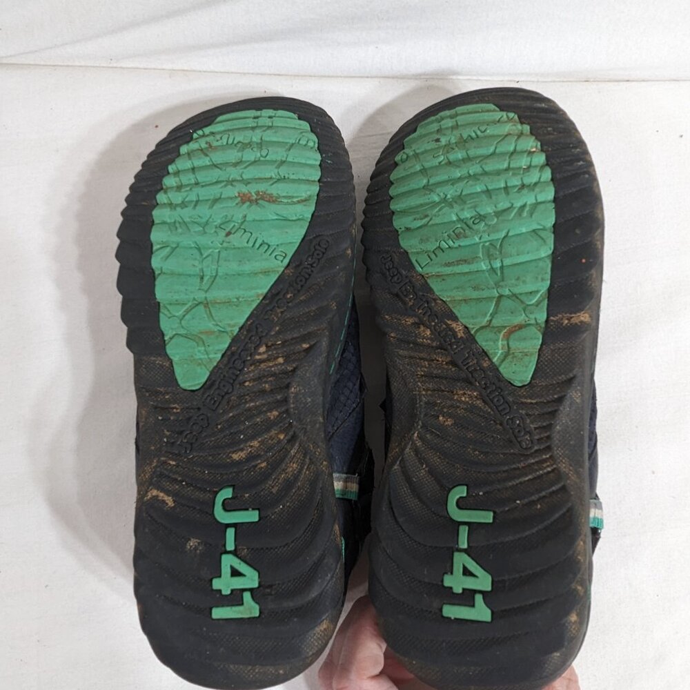J-41 Shoes - Picture 2 of 3